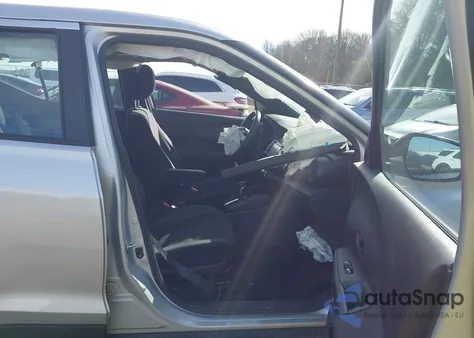 2020 Nissan Kicks S Xtronic Cvt z USA, uszkodzony, nr VIN 3N1CP5BV5LL496891